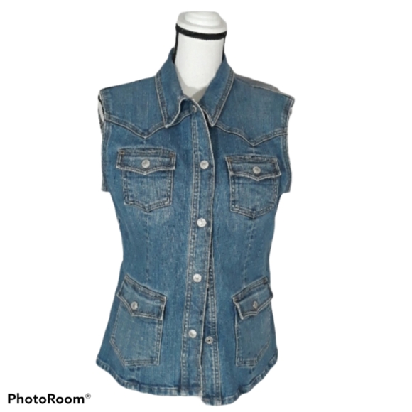 GAP Jackets & Blazers - Vintage GAP denim vest snap buttons Medium